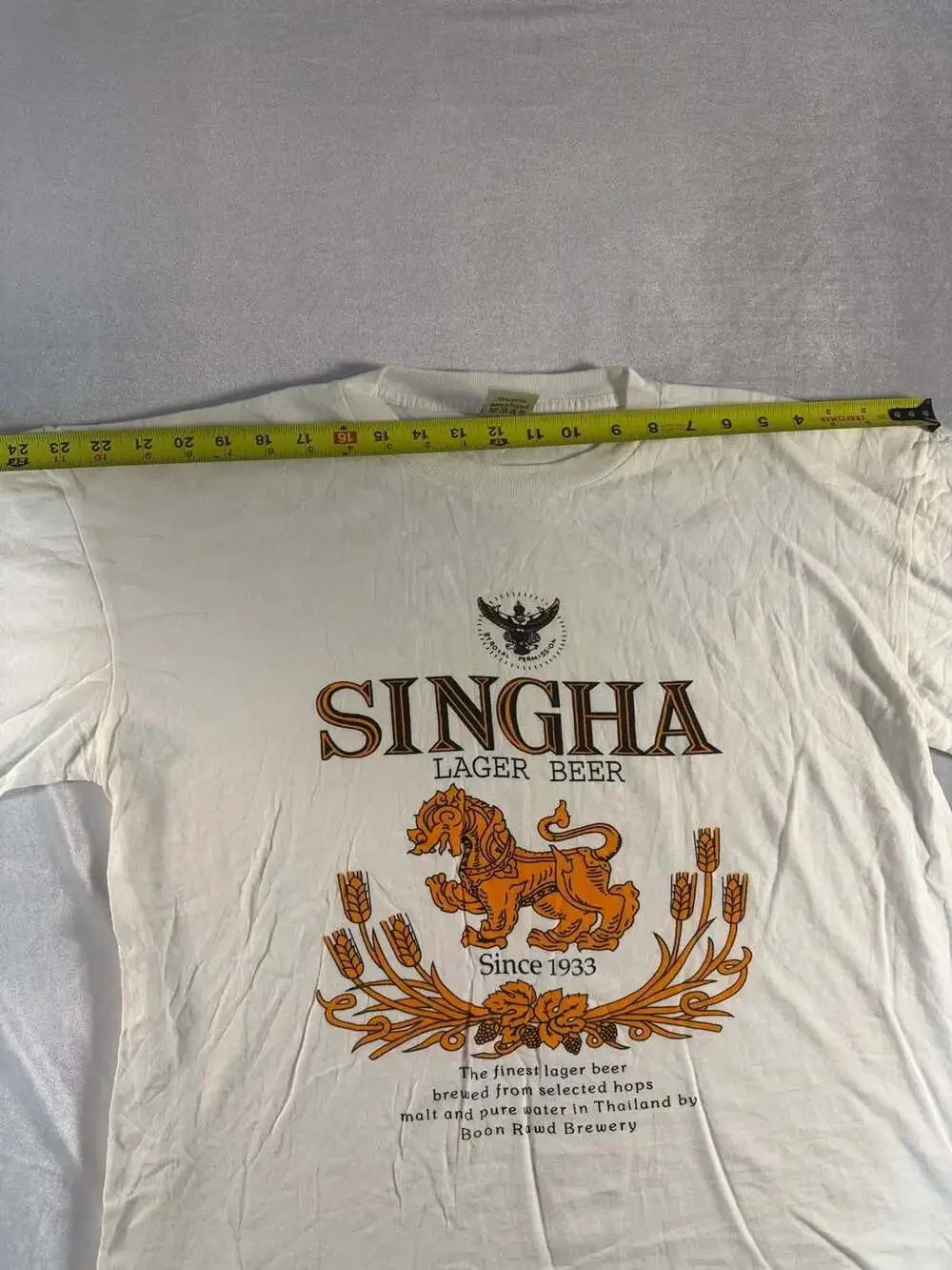 Vintage Singha Lager Beer Boon Rawd Brewery White Graphic T-Shirt